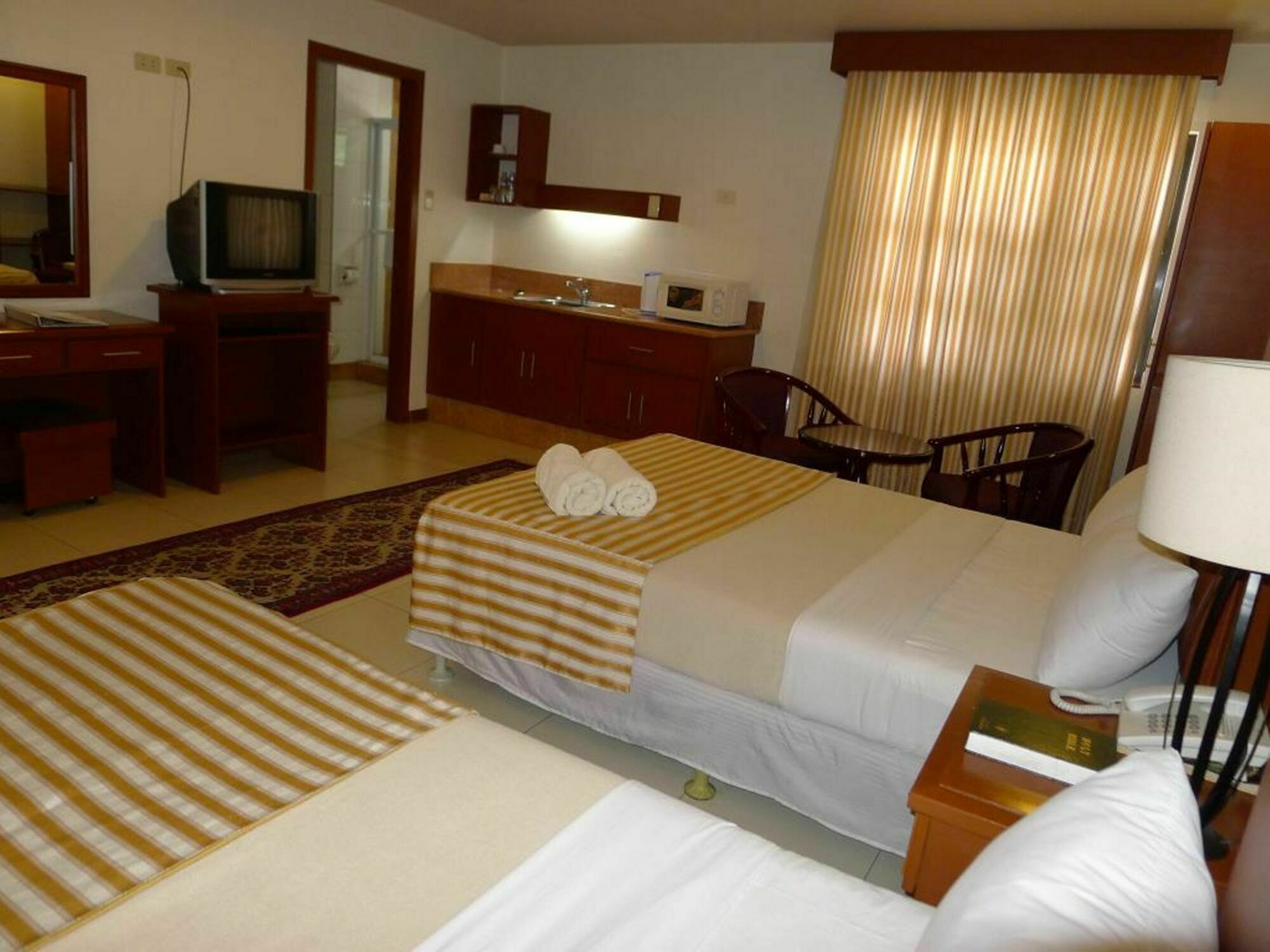 Hotel Cosmopolitan Багио Экстерьер фото